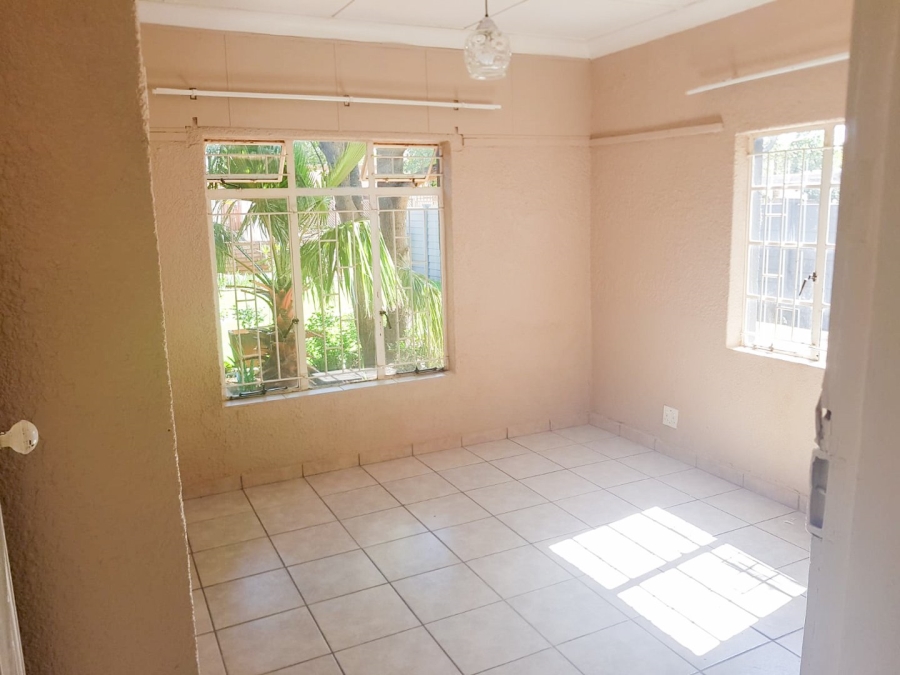  Bedroom Property for Sale in Wilkoppies North West